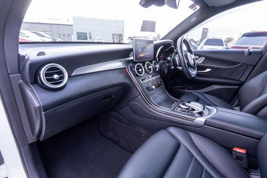 2019 Mercedes-Benz GLC-Class GLC250 Auto 4MATIC Photo 24