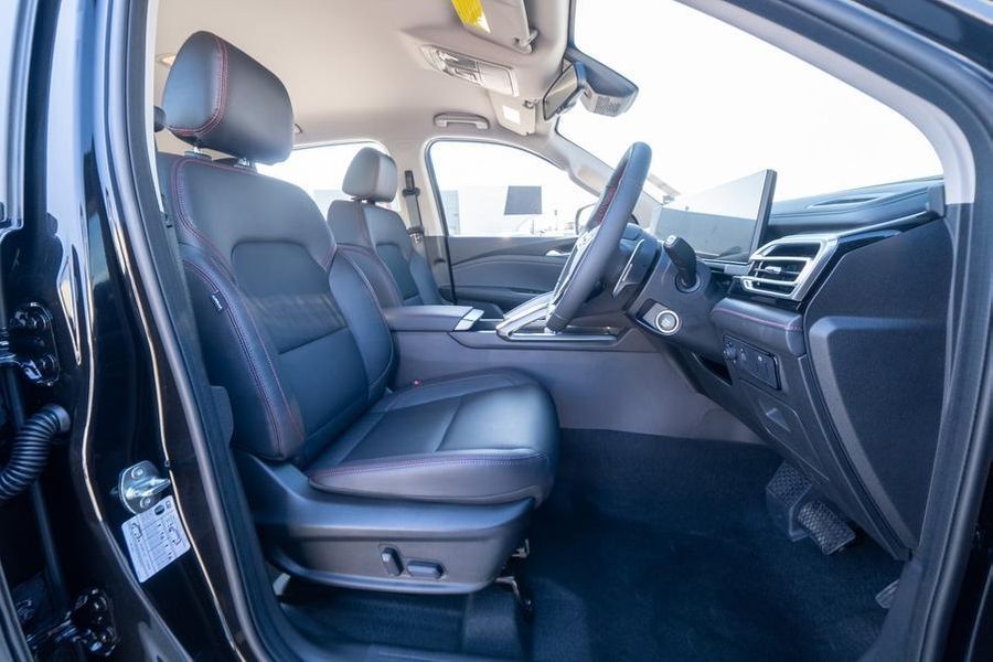 2025 LDV T60 Max PLUS Auto 4x4 MY25 Dual Cab Photo 16
