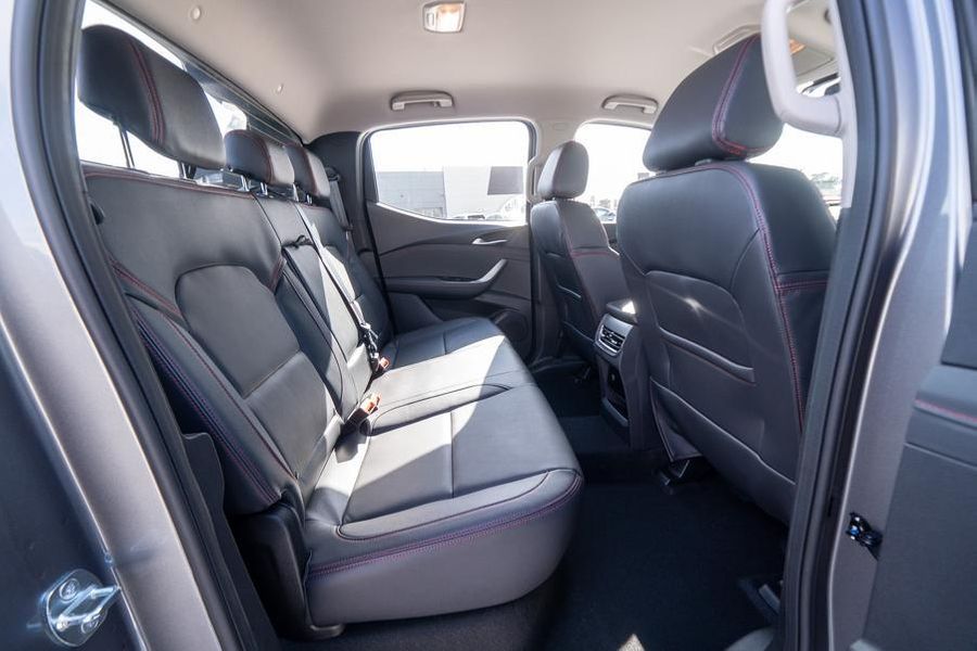2025 LDV T60 Max PLUS Auto 4x4 MY25 Dual Cab Photo 19