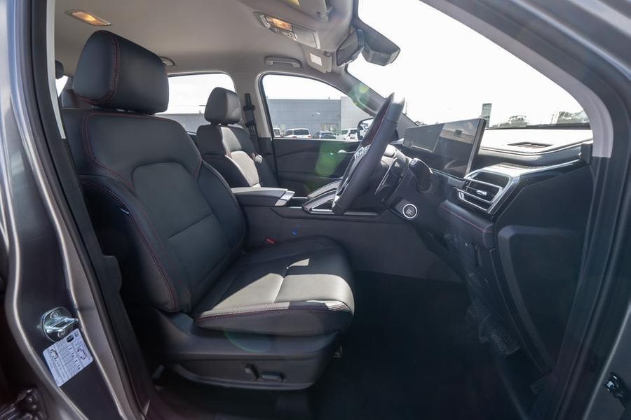 2025 LDV T60 Max PLUS Auto 4x4 MY25 Dual Cab Photo 16