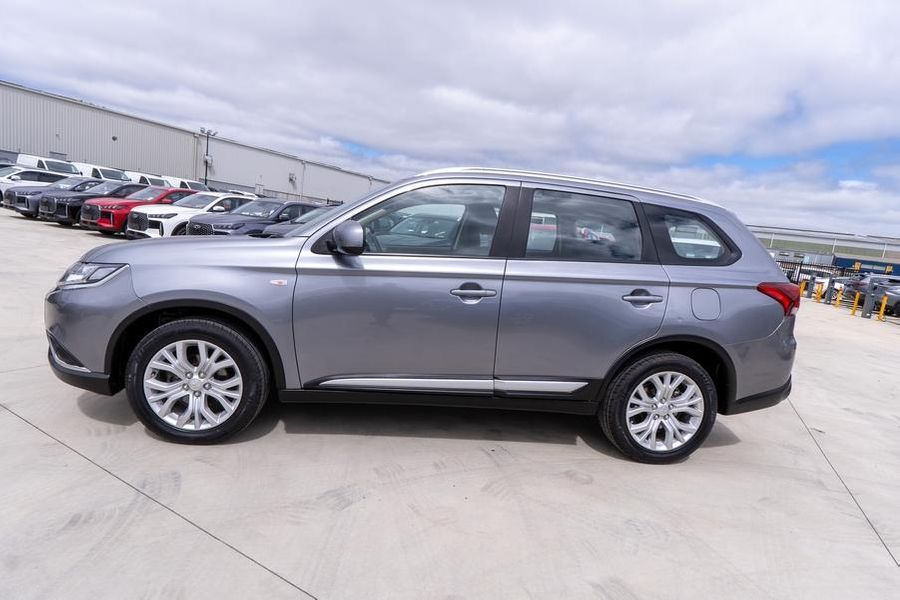 2019 Mitsubishi Outlander ES ZL Auto 2WD MY20 Photo 3