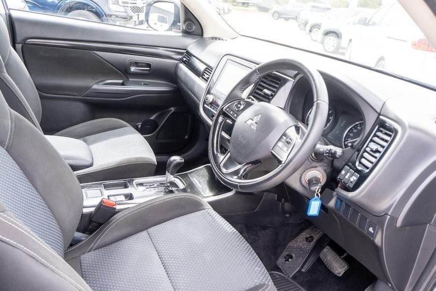 2019 Mitsubishi Outlander ES ZL Auto 2WD MY20 Photo 11
