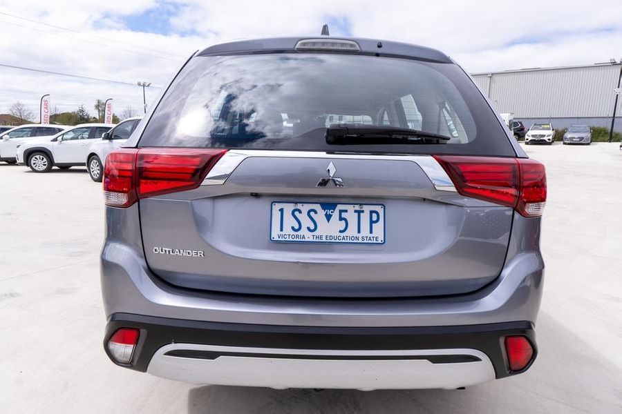 2019 Mitsubishi Outlander ES ZL Auto 2WD MY20 Photo 5