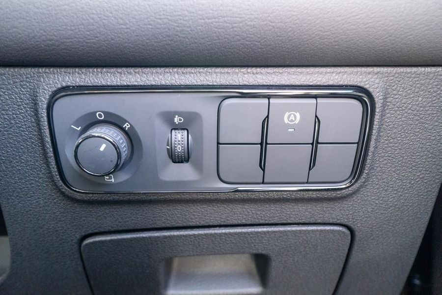 2025 LDV T60 Max PLUS Auto 4x4 MY25 Dual Cab Photo 32