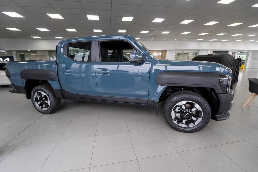 2025 Kia Tasman SX+ Auto 4X4 MY26 Double Cab Photo 4