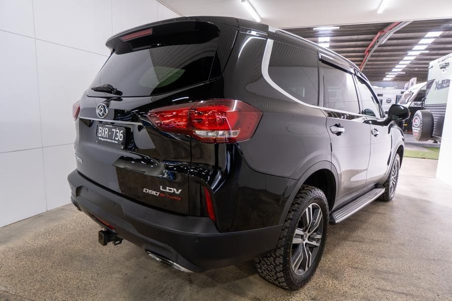 2021 LDV D90 Executive Auto 4x4 Photo 6