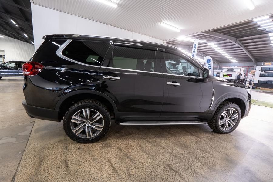 2021 LDV D90 Executive Auto 4x4 Photo 7