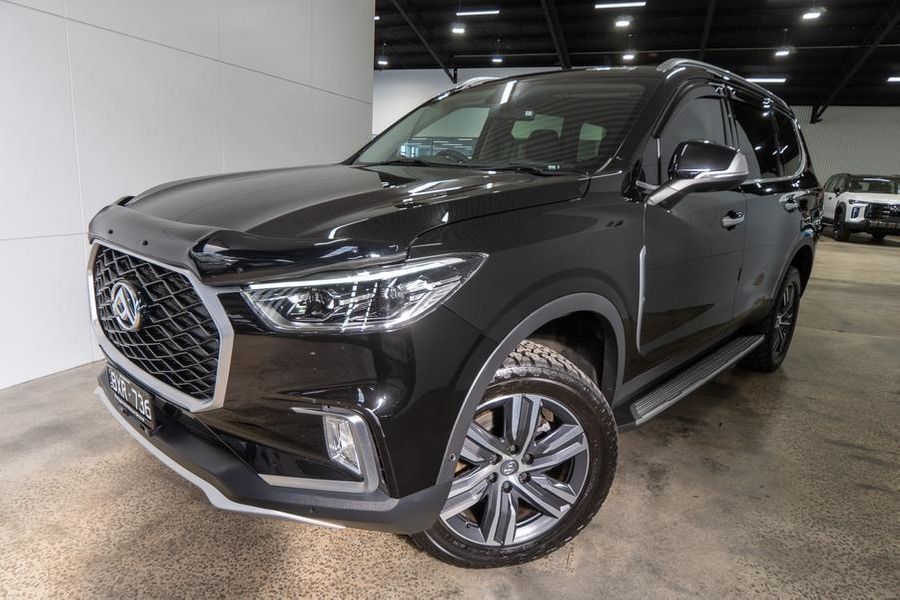 2021 LDV D90 Executive Auto 4x4 Photo 1