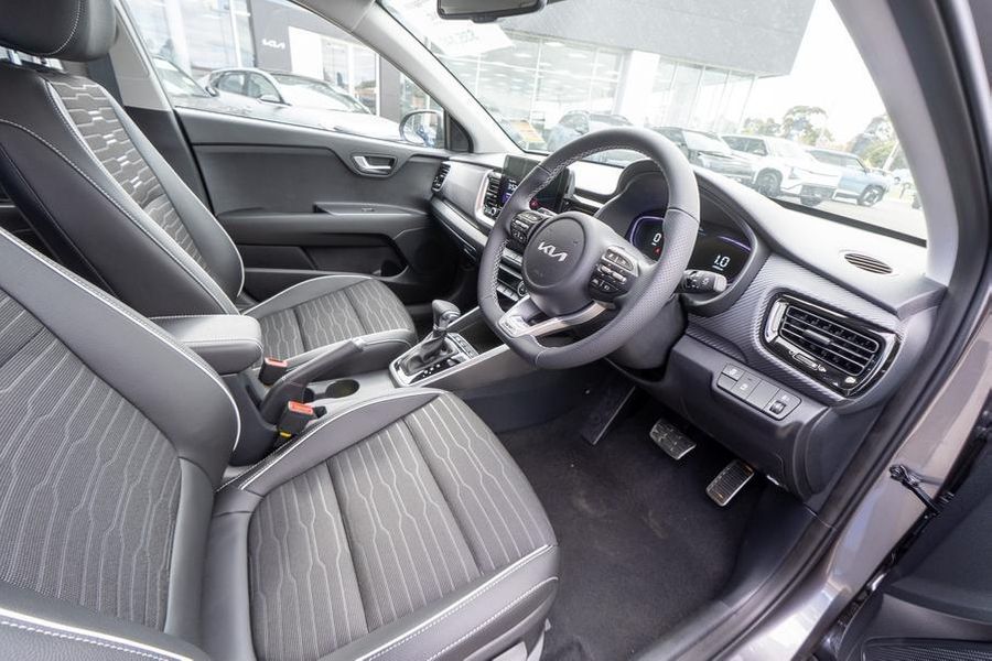 2025 Kia Stonic GT-Line Auto FWD MY25 Photo 15