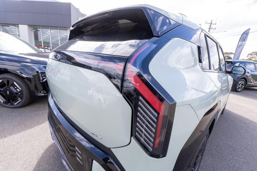 2025 Kia EV3 GT-Line Long Range Auto 2WD MY25 Photo 10