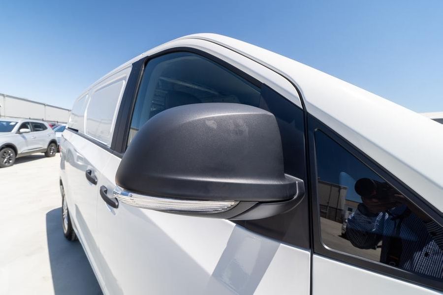 2024 LDV G10 + Auto MY24 Photo 9