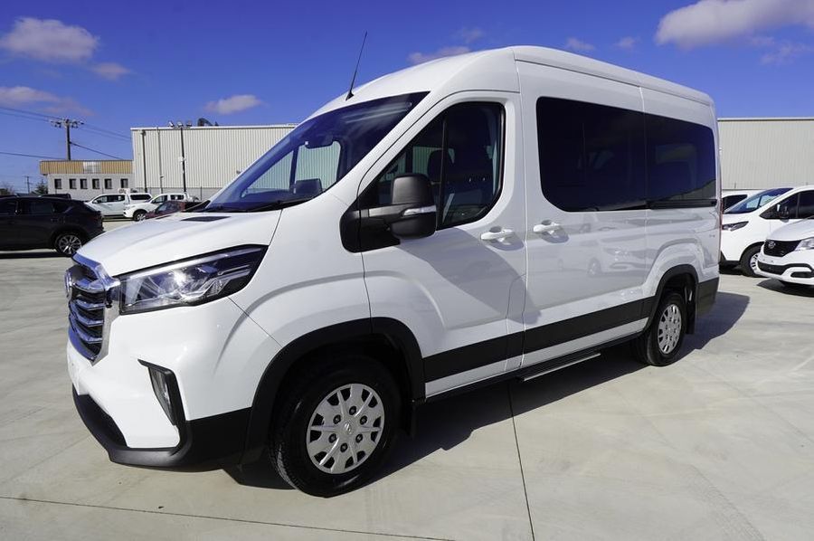 2023 LDV Deliver 9 Medium Wheelbase Auto Photo 9