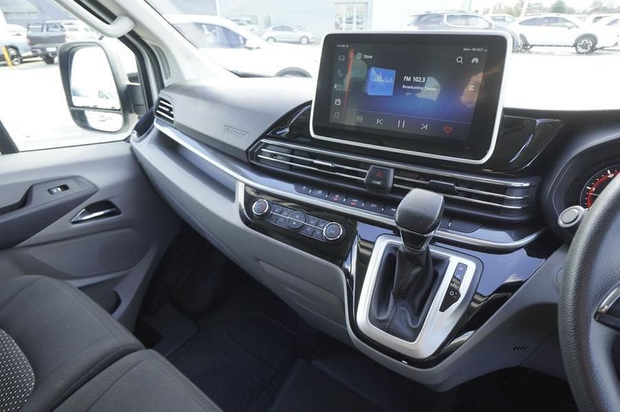 2023 LDV Deliver 9 Medium Wheelbase Auto Photo 16