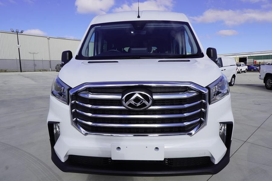 2023 LDV Deliver 9 Medium Wheelbase Auto Photo 2