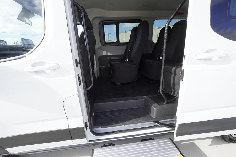 2023 LDV Deliver 9 Medium Wheelbase Auto Photo 25