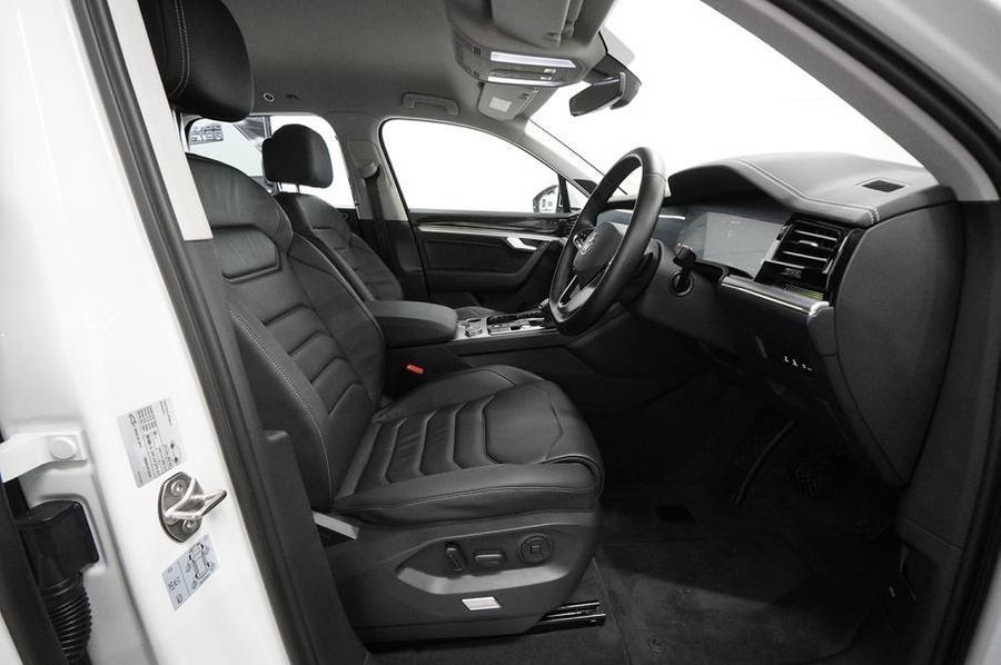 2022 Volkswagen Touareg 170TDI CR Auto 4MOTION MY23 Photo 13