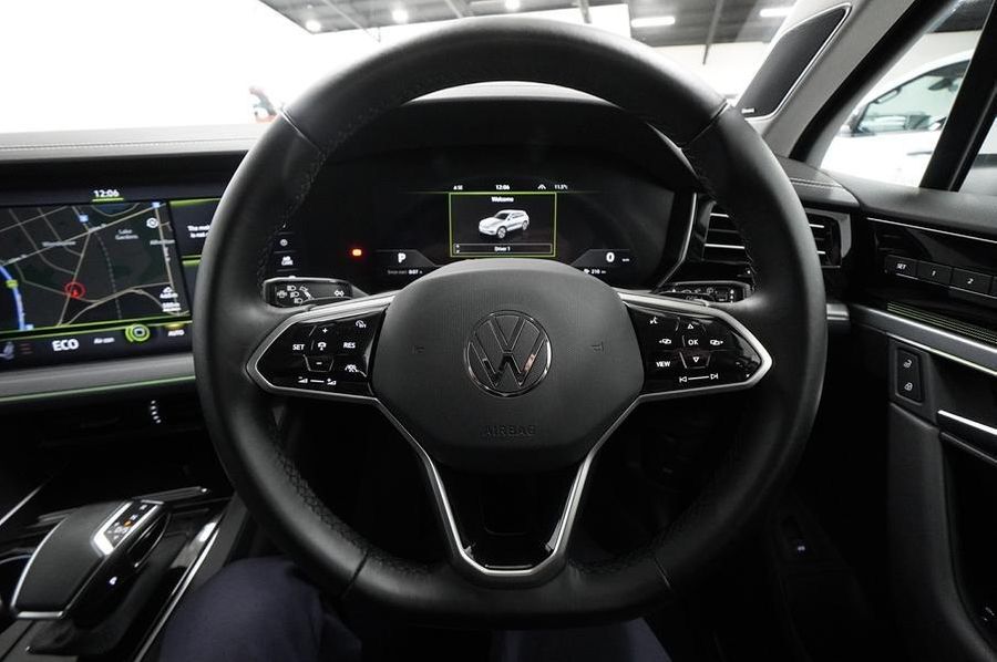 2022 Volkswagen Touareg 170TDI CR Auto 4MOTION MY23 Photo 14
