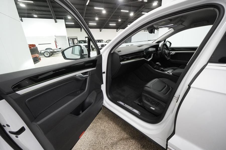 2022 Volkswagen Touareg 170TDI CR Auto 4MOTION MY23 Photo 25