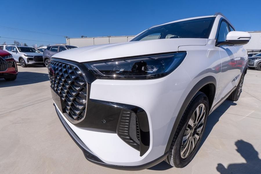 2025 Chery Tiggo 8 Super Hybrid Urban Auto MY26 Photo 10