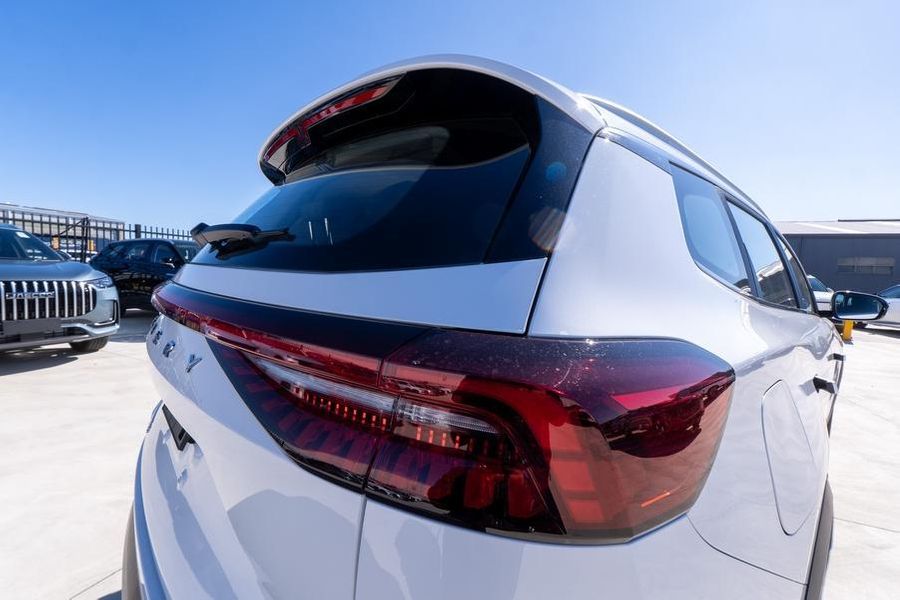 2025 Chery Tiggo 8 Super Hybrid Urban Auto MY26 Photo 11