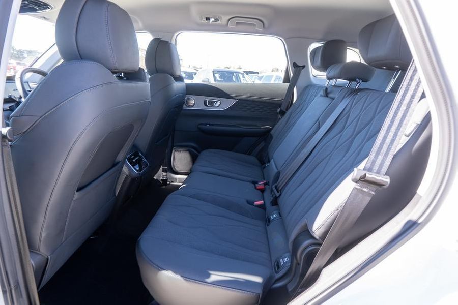 2025 Chery Tiggo 8 Super Hybrid Urban Auto MY26 Photo 23