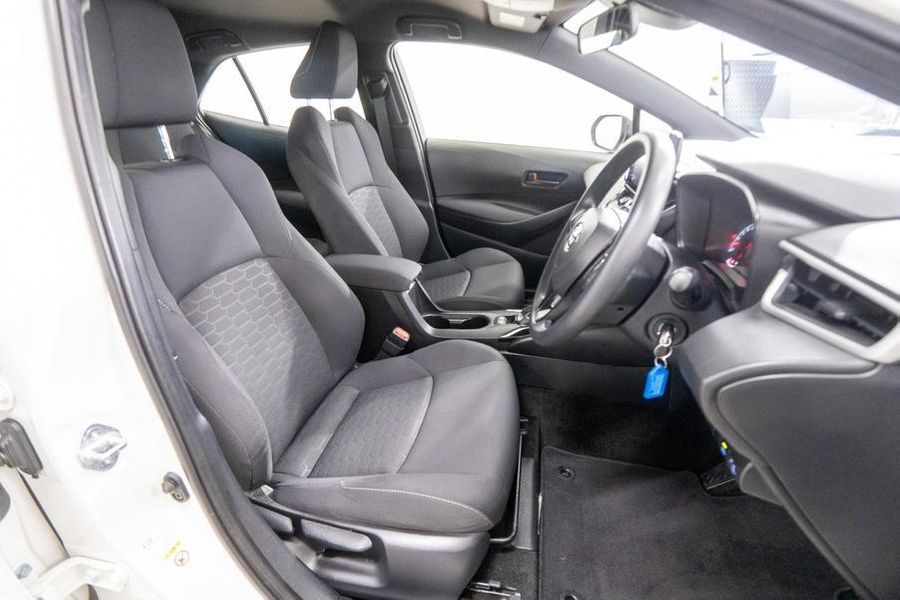 2018 Toyota Corolla Ascent Sport Auto Photo 13