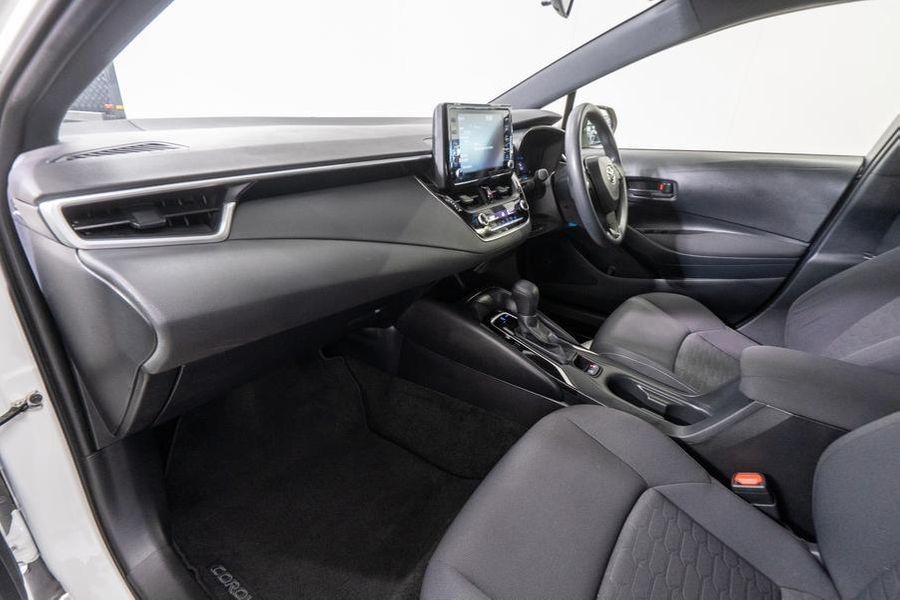 2018 Toyota Corolla Ascent Sport Auto Photo 20