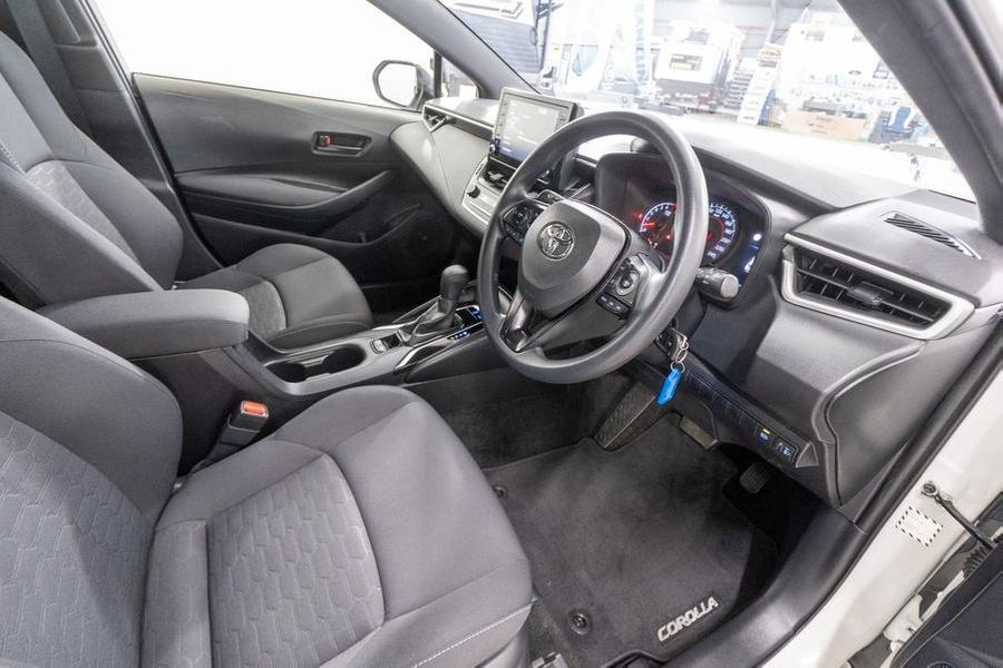 2018 Toyota Corolla Ascent Sport Auto Photo 12