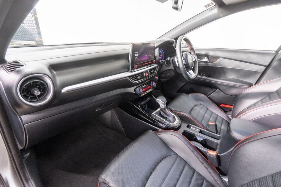 2024 Kia Cerato GT Auto MY24 Photo 24