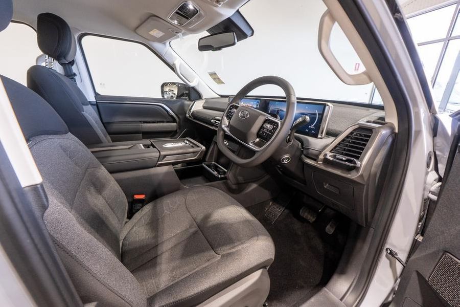 2025 LDV Terron 9 Origin Auto AWD Dual Cab Photo 13