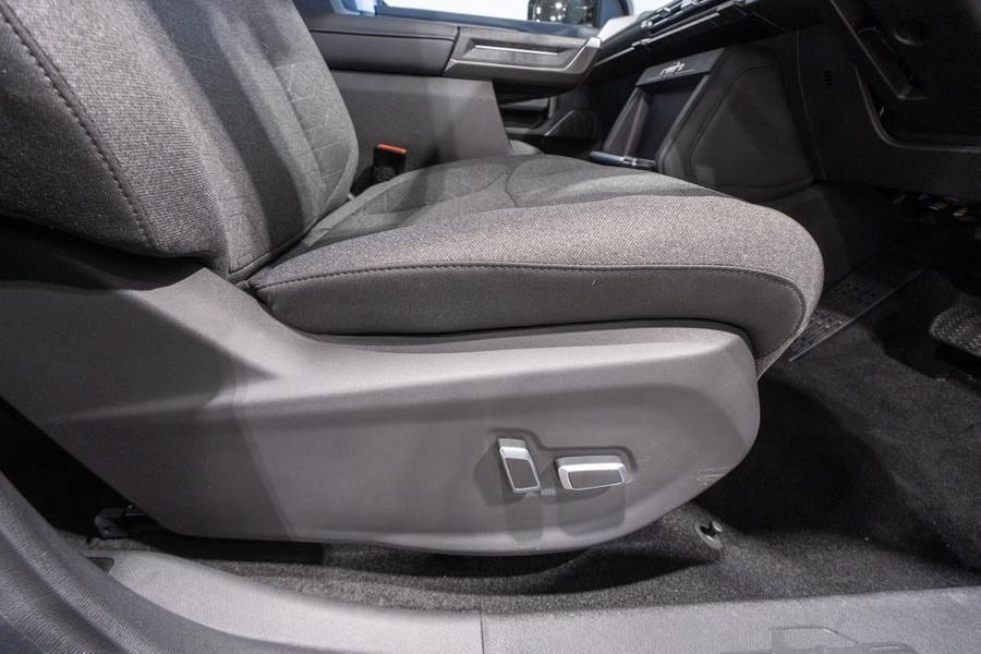 2025 LDV Terron 9 Origin Auto AWD Dual Cab Photo 15