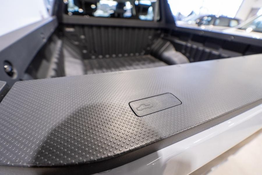 2025 LDV Terron 9 Origin Auto AWD Dual Cab Photo 21