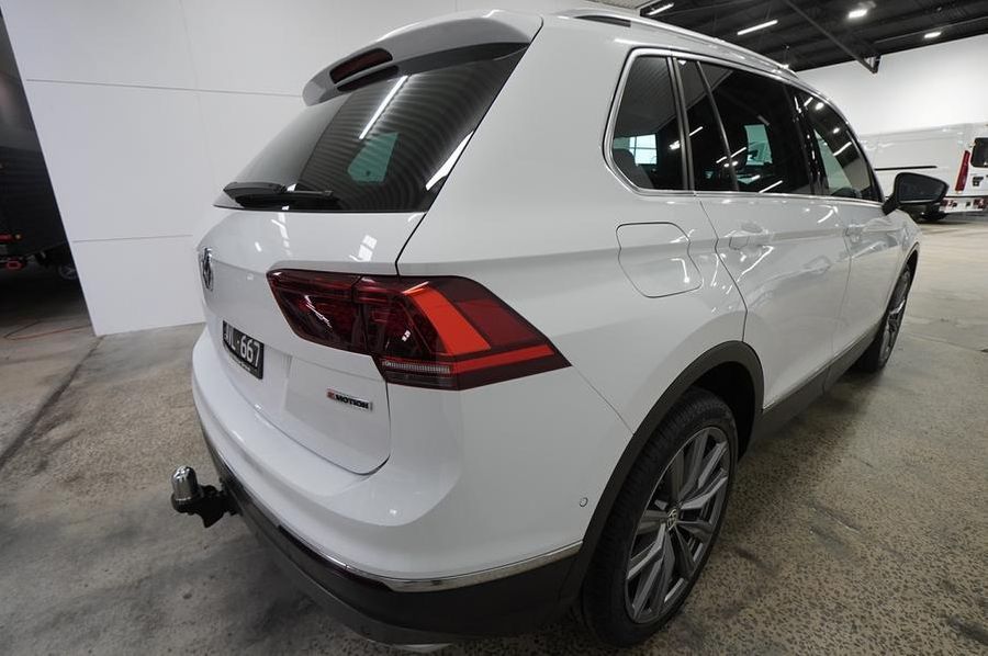 2018 Volkswagen Tiguan 162TSI Sportline 5N Auto 4MOTION MY18 Photo 5