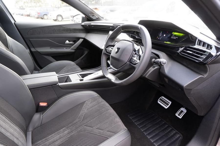 2025 Peugeot 308 GT Hybrid Auto MY25 Photo 14