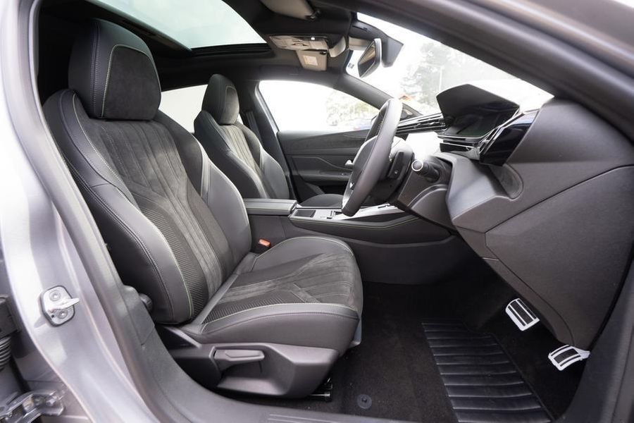 2025 Peugeot 308 GT Hybrid Auto MY25 Photo 15