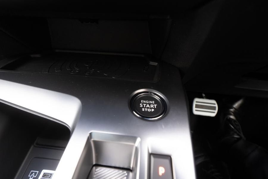 2025 Peugeot 308 GT Hybrid Auto MY25 Photo 30