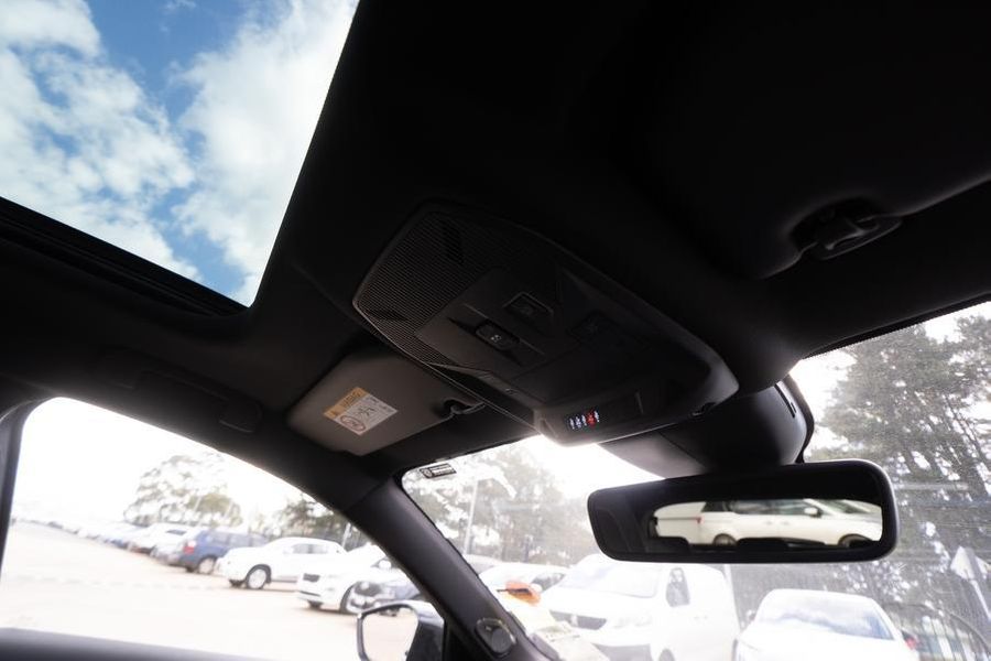 2025 Peugeot 308 GT Hybrid Auto MY25 Photo 34