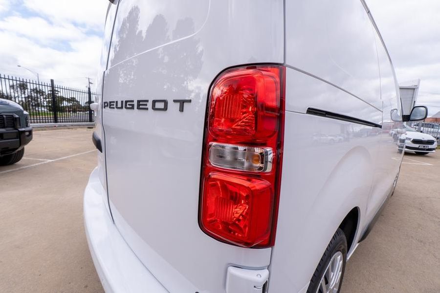 2025 Peugeot Expert Premium SWB Auto Photo 10