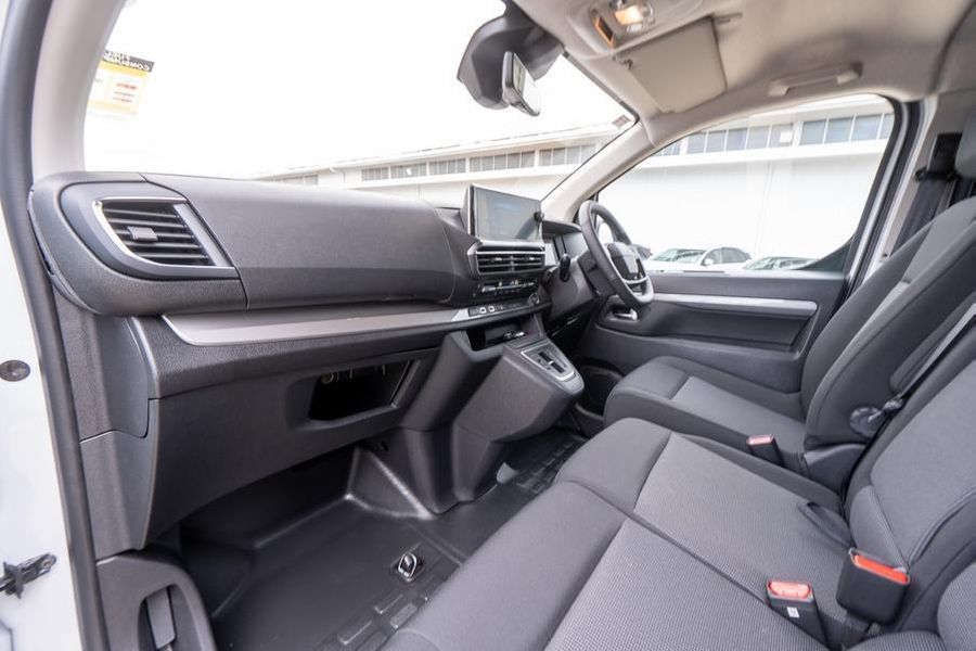 2025 Peugeot Expert Premium SWB Auto Photo 19