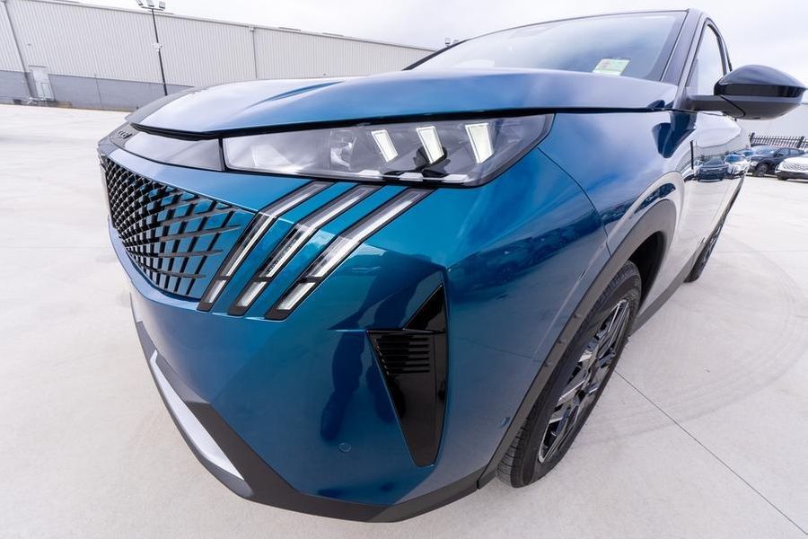 2024 Peugeot 3008 GT Premium Hybrid Auto MY25 Photo 10