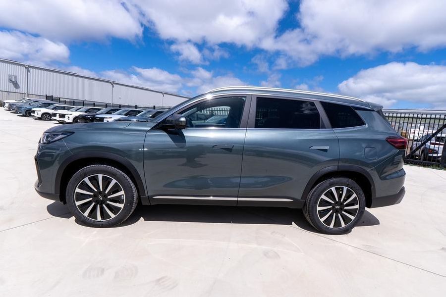 2025 Chery Tiggo 8 Super Hybrid Ultimate Auto MY26 Photo 3