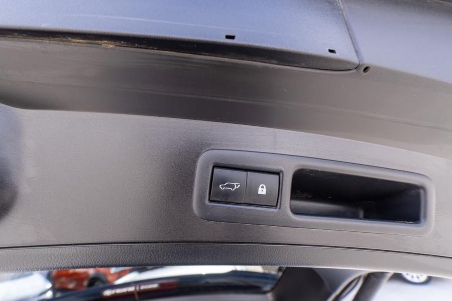 2019 Lexus UX UX200 Luxury Auto 2WD Photo 21
