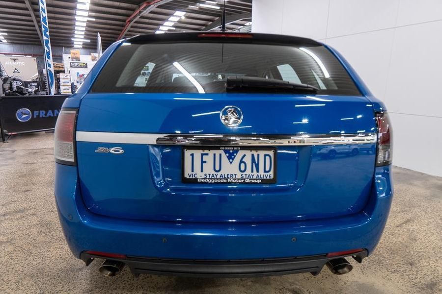 2015 Holden Commodore SV6 VF Auto MY15 Photo 5
