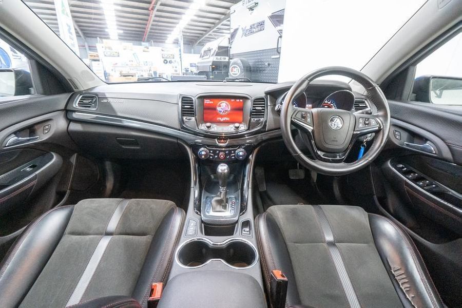 2015 Holden Commodore SV6 VF Auto MY15 Photo 17