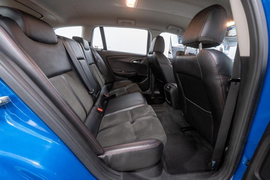 2015 Holden Commodore SV6 VF Auto MY15 Photo 15