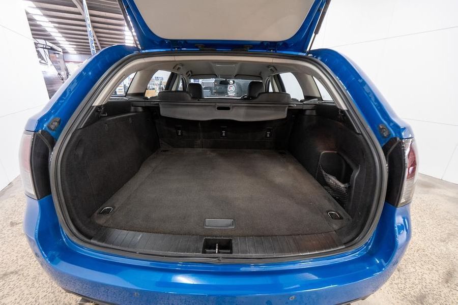 2015 Holden Commodore SV6 VF Auto MY15 Photo 18