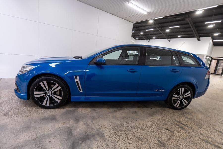 2015 Holden Commodore SV6 VF Auto MY15 Photo 3