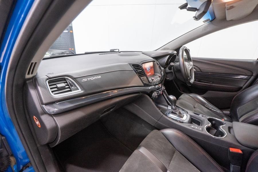 2015 Holden Commodore SV6 VF Auto MY15 Photo 21