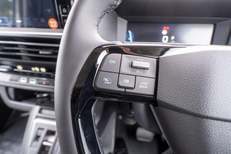 2025 Peugeot Expert Premium Long Auto Photo 22