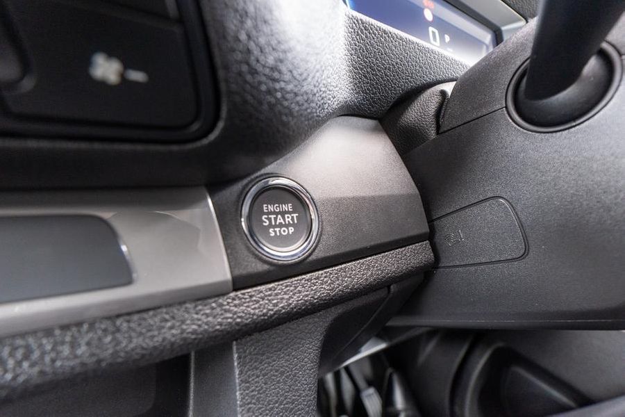 2025 Peugeot Expert Premium Long Auto Photo 26